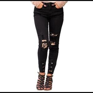 Judy Blue Black Melissa Jeans With Leopard Print